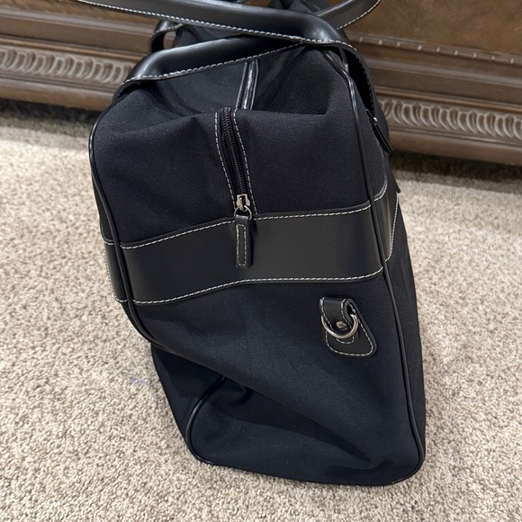 Givenchy weekender Duffle Bag 🌟 - Picture 3 of 7